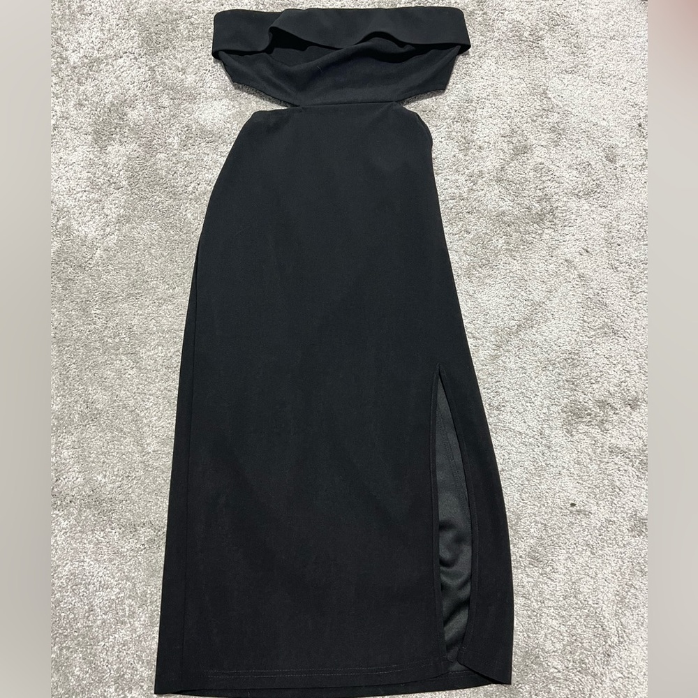 Hello Molly Black Strapless Cutout Midi Dress - Picture 4 of 8